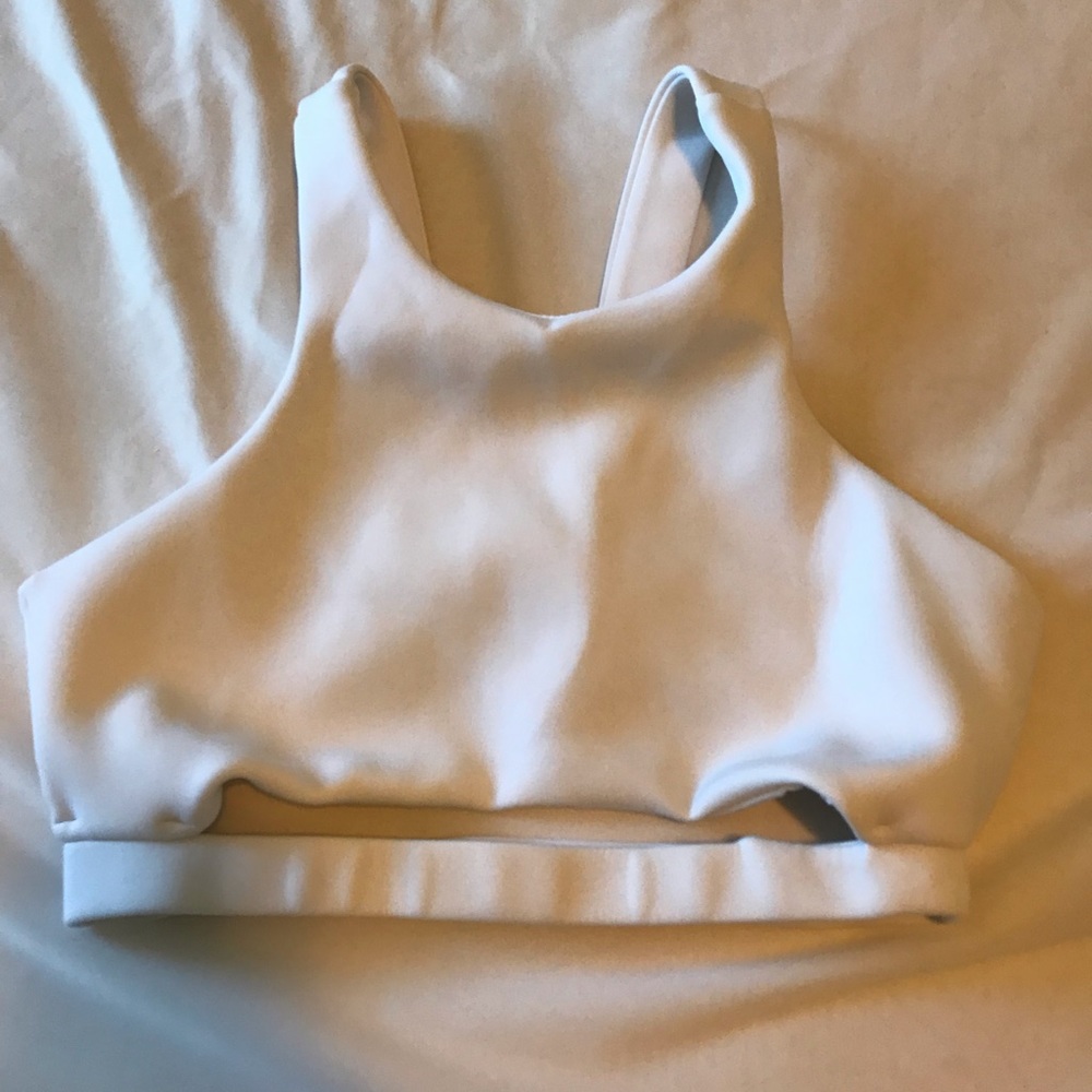 Sports bra